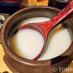 明秀苑 - 壺入りの生マッコリ。