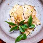 よし町 - 2025.2 トラフグ炭焼き かま（写真奥）ふんどし（写真手前）