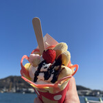 クラウンベリー - バナナチョコ生クリーム450円