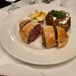Hy's STEAKHOUSE - 
