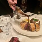 Hy's STEAKHOUSE - 