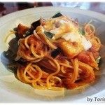 サイトウコーヒー - モッツァレラチーズとなすのトマトソースパスタ