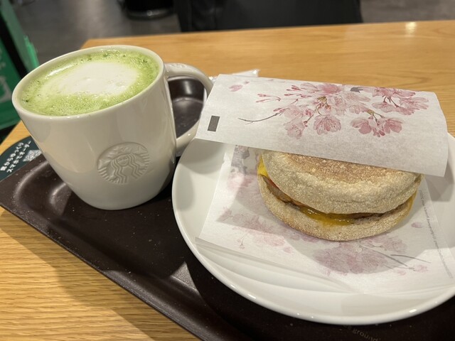 Starbucks Coffee Ruminesuto Shinjuku Ten