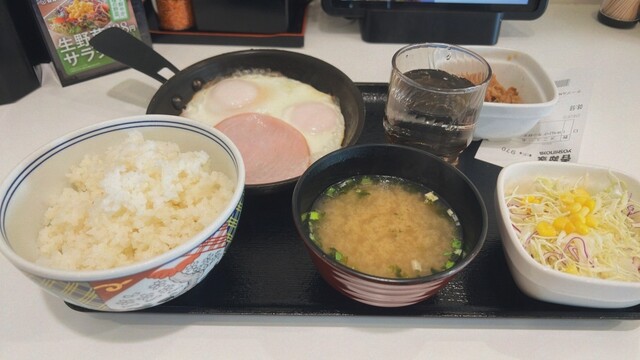 Yoshinoya Jr Ibaraki Ekimae Ten