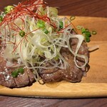 隠れ家個室居酒屋 音音 - 牛タン炙り