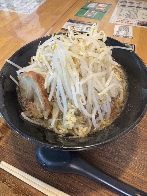 大阪二郎様 さぁみな！ - 東花園/ラーメン | 食べログ