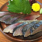 山介 - 炙り〆鯖と〆鯖の合盛り（880円）