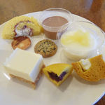 KTホール GALLERY Burari Cafe - 