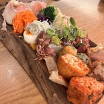 自家製パスタと炭火焼き Cinque5 - 前菜盛り合わせ