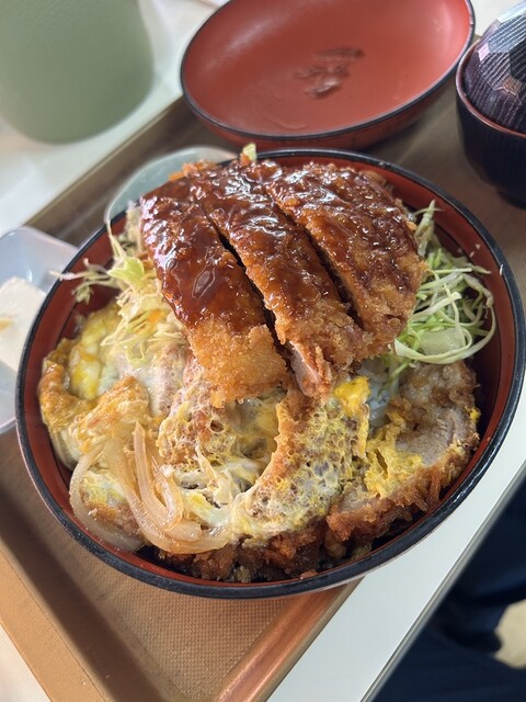 中華飯店 重慶 - 会津若松（食堂）の写真