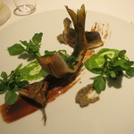 レフェルヴェソンス - 26年7月　生き生きと焼いた鮎、肝の苦味のガストリックとタブナード、クレソン、山山椒