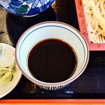 やぶ善 - 甘さ控えめで旨味たっぷり。老舗ならではの"蕎麦汁(つゆ)"。
