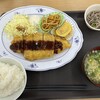 ごはん MUBE - とんかつ定食500円。以前の茶碗蒸しが蕎麦ってダウングレードしているけど、それでも素晴らしい内容