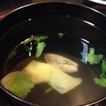 うな重 - 肝吸。あっさりしていて、鰻の濃いたれとの相性バッチリです(・ω<)