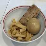 蒙古タンメン中本 - メチャアジ(メンマ、チャーシュー、味玉の略称)