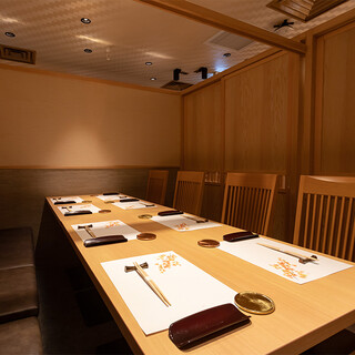 We have many private rooms available! We also accept group reservations and private bookings.