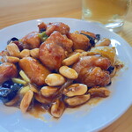 本格上海焼き小籠包 陶然軒 - 宮保鶏丁（ゴンバオジーディン）