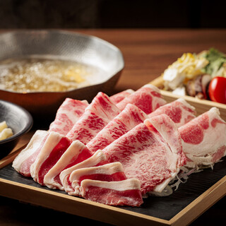 お得なランチメニュー有！羊牛鹿セットが人気！