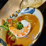 木灰そば太陽人 - 大ぶりの海老塩茹でむき身が美味。しかもご飯付きでした。