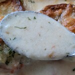 コ．トゥ．タモ．ペヴァ - ホワイトソースはサラサラ