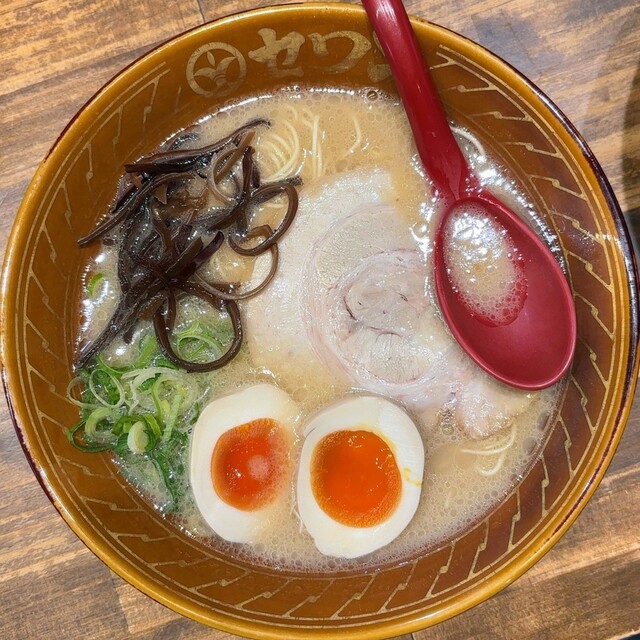 豚骨 セワン - 天神/ラーメン | 食べログ