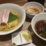 支那蕎麦 澤田 - 昆布水つけ麺　1150円　雲呑２種　130円
