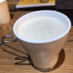 ジャパニーズ スパイス カリー ワッカ - 「wacca特製ラッシー」（ランチセット價格300圓）