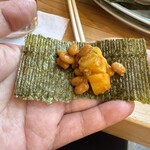 大衆食堂みゆき - 海苔で巻いて最高♪