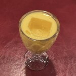 SPICE CURRY アルクロード - マンゴーラッシーは超濃厚！感動した