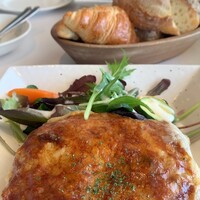 24/7 restaurant - 