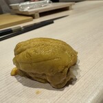 鮨 にし岡 - 紫雲丹（北海道