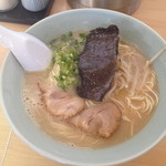 明千 - ラーメン全景。