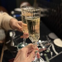 HIKARI - 