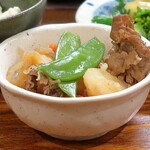 桶家乃隠居 - 肉じゃが