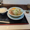 新橋ニューともちんラーメン 川崎駅前店