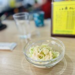 カレーショップキング - まずはサラダで準備体操