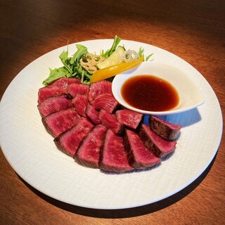 【スペシャリテ】国産和牛の赤身ステーキ