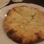 アーンドラ・ダイニング - チーズクルチャ