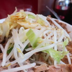 ラーメン二郎 - ヤサイ（そのまま）