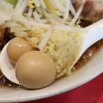 ラーメン二郎 - ショウガ半分