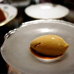 銀座うかい亭 - アイスクリーム: 黒糖のアイスにエスプレッソソース