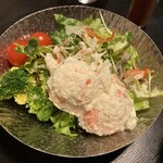 八百甚 - ポテトサラダ小、素朴な味付けで酒のお供に最高