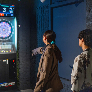 300엔으로 다트 무제한! 시샤와 다트로 즐겨보세요