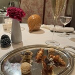 ロドラント ミノルナキジン - 