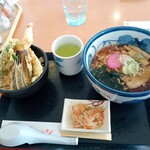 ペリカン - 料理写真: