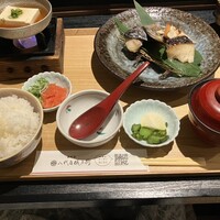 銀座米料亭 八代目儀兵衛 - 