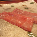 にくの匠 三芳 - 近江牛のタンの昆布〆め