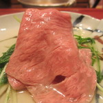 にくの匠 三芳 - 牛ロースのしゃぶしゃぶ