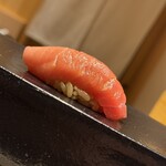 あま木 - 本鮪中トロ(やま幸)