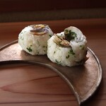 さじこよみ - 浅利とセリのおむすび